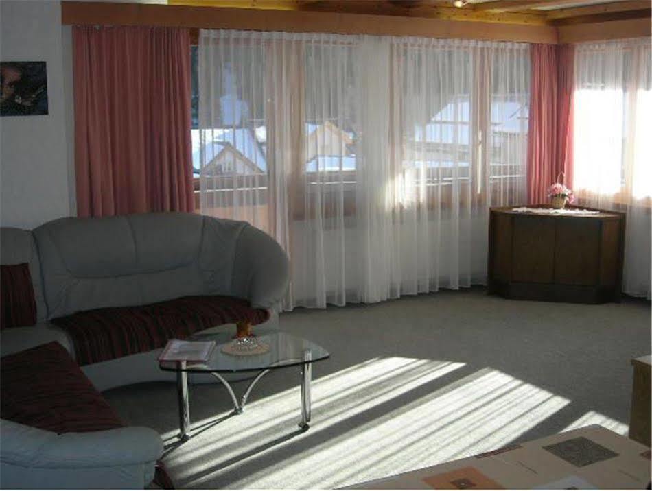 Haus Che D'Mot Lägenhet Samnaun Exteriör bild